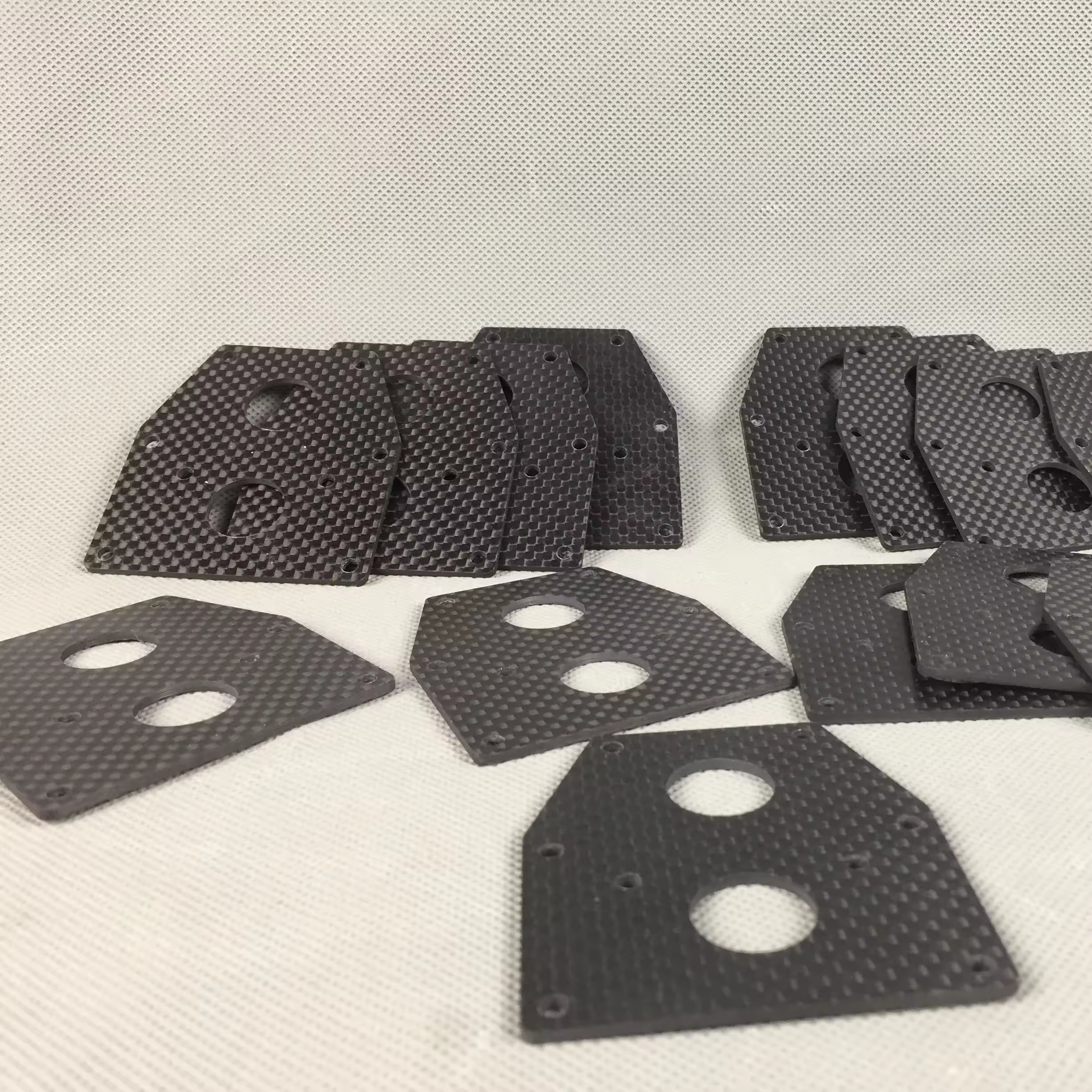 High Performance Carbon Fiber CNC Parts Carbon Fiber Sheet Plane Machining Cutting Services for RC parts